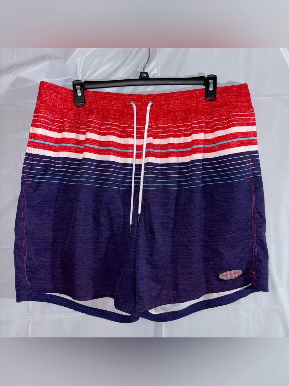 Vineyard Vines Swim Trunks Red White Blue Striped Shorts Men’s 2XT 8” Inseam